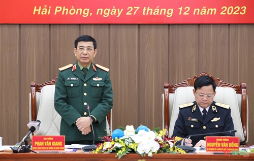 Đại tướng Phan Văn Giang dự, chỉ đạo Hội nghị Đảng ủy Quân chủng Hải quân